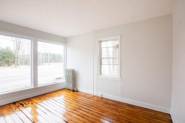 Building Photo - 1281 Main St Rental