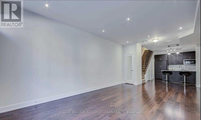 Photo - 220 Brandon Ave