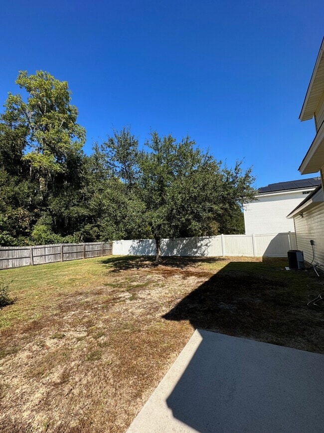 Photo - 160 Mills Run Dr