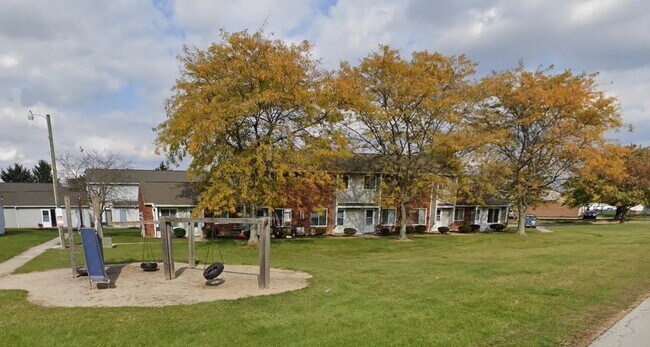 Photo - 500 Highland Pkwy