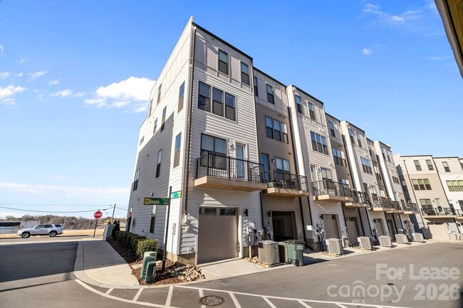 Photo - 1925 Dunavant St