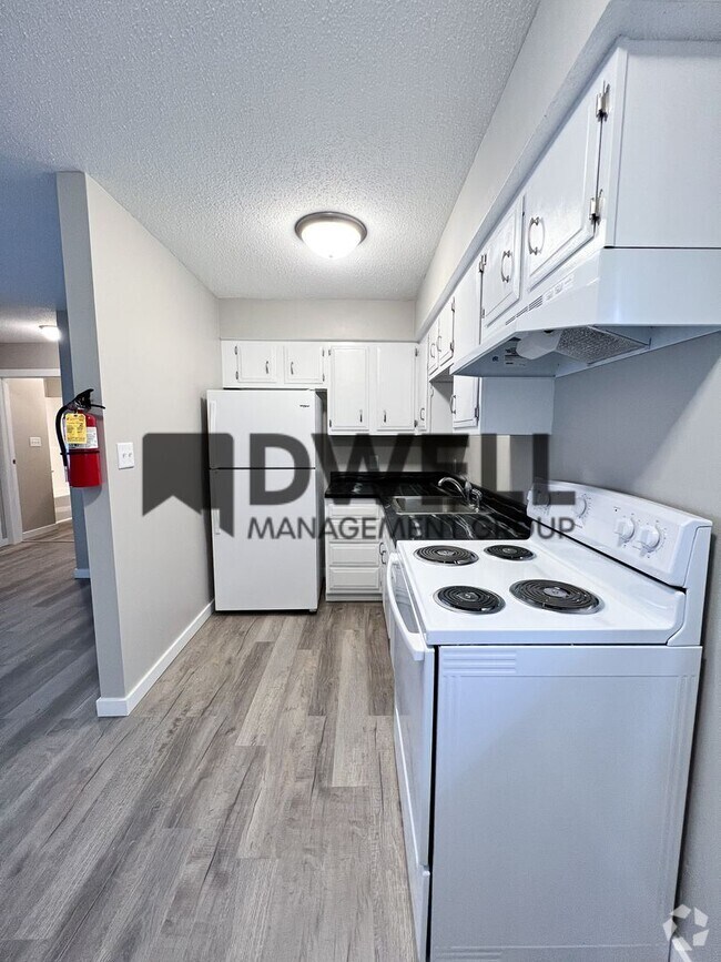 Building Photo - 628 Greene St Unit 628 Rental