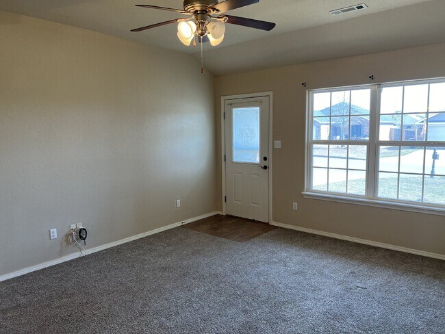 Photo - Charming 3 Bed, 2 Bath Rental Property in Barling, AR - Move-in Ready!