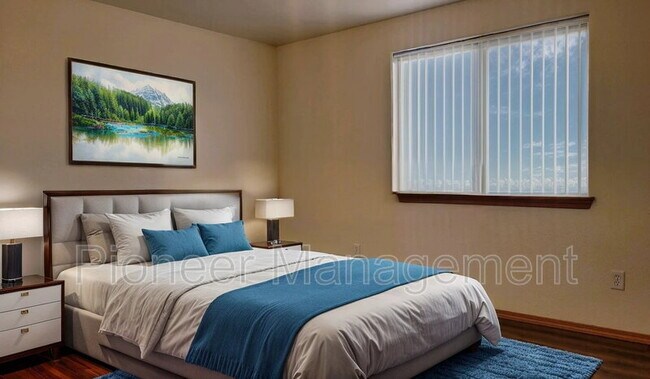 Photo - 499 Maylea Pl