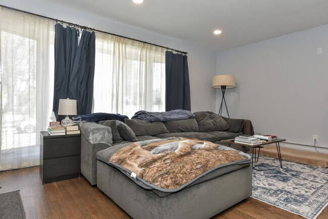 Living View 2 - 200 Prospect Ave Unit 1st Floor