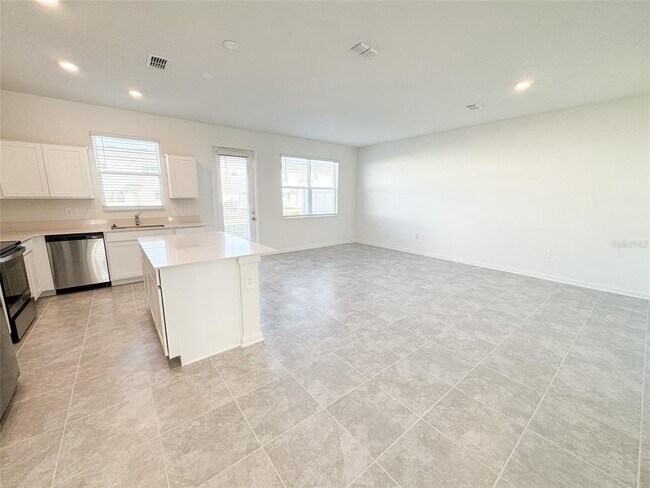 Photo - 417 Bogey Dr