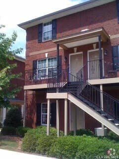 Building Photo - 105 Whitehead Rd Unit 18 Rental
