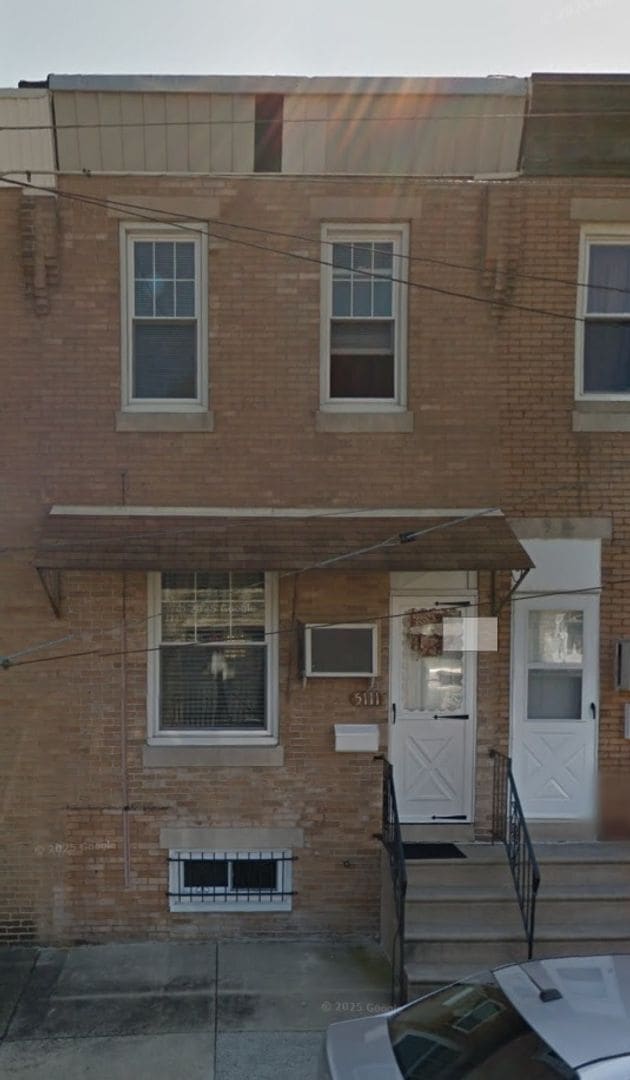 Building Photo - Beautiful Home - Bridesburg