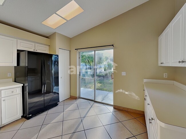 Photo - 7831 Chadwick Dr