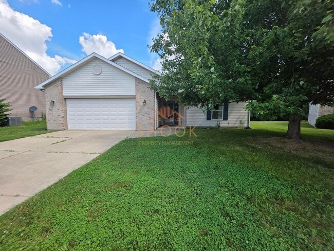 3 BR Lindberg Village - 3 BR Lindberg Village House