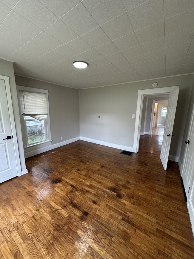 Photo - 2703 S Walnut St