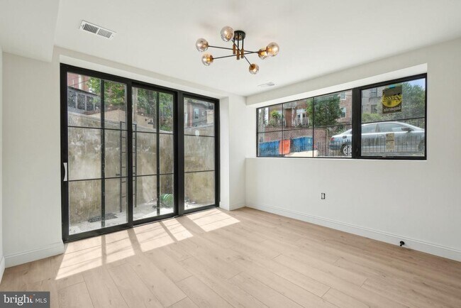 Photo - 23 Logan Cir NW Unit NO. 2