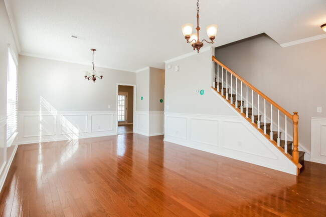 Photo - 6812 Blake Brook Dr