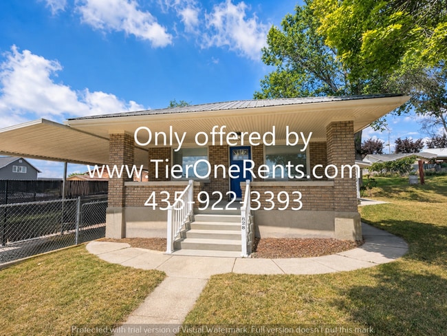 Building Photo - This property offers a NO DEPOSIT option available for qualified renters!