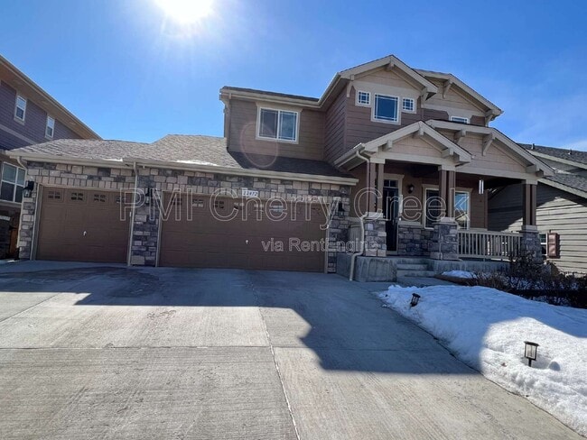 Building Photo - 22472 E Union Cir
