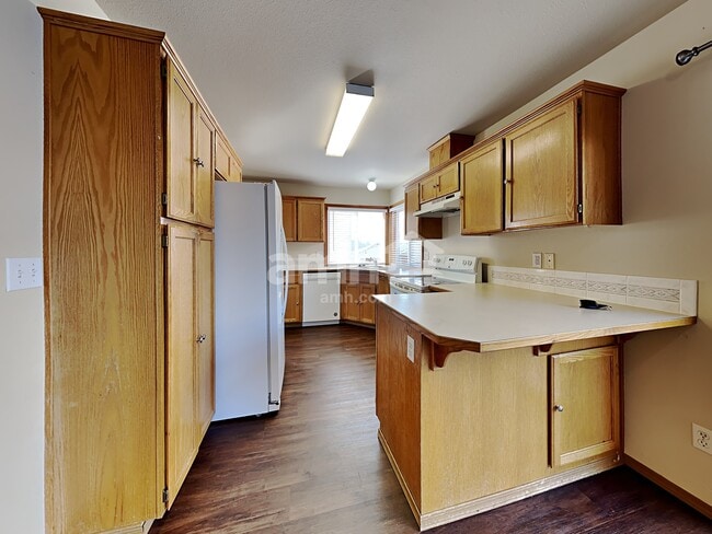 Photo - 1513 201st St E