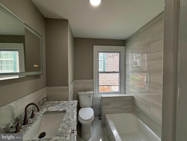 Photo - 107 Kingsley St
