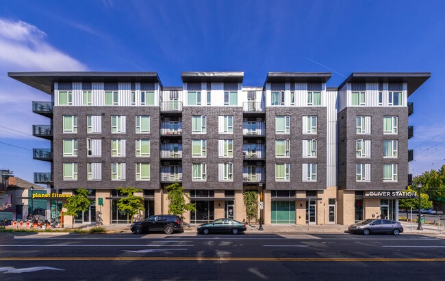 Vida urbana - Oliver Station Apartments