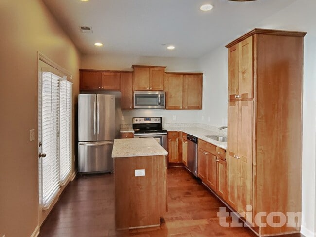 Photo - 508 Hickory Leaf Ct