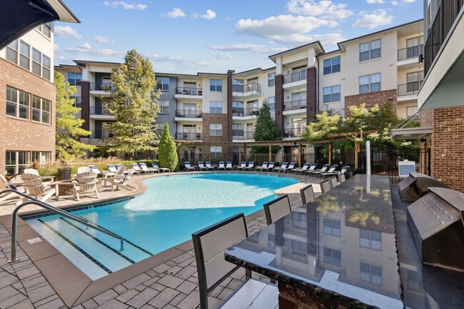 One Metrocenter
