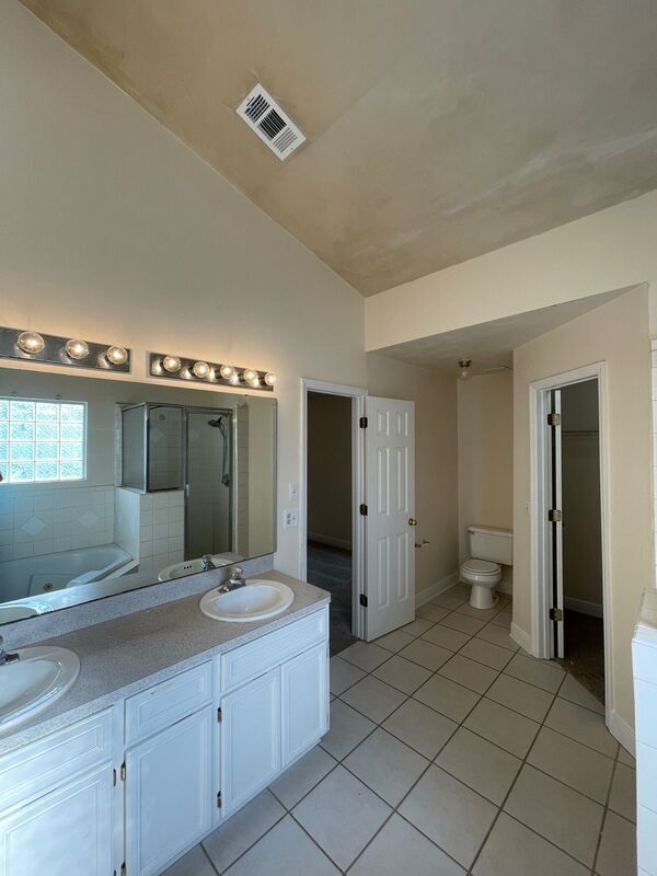 Photo - 3106 Layla St