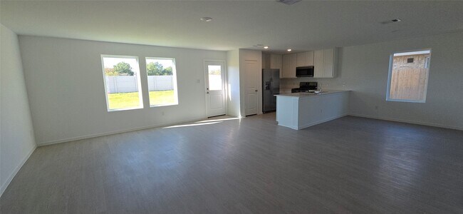 Photo - 6803 Flowering Ginger Ln