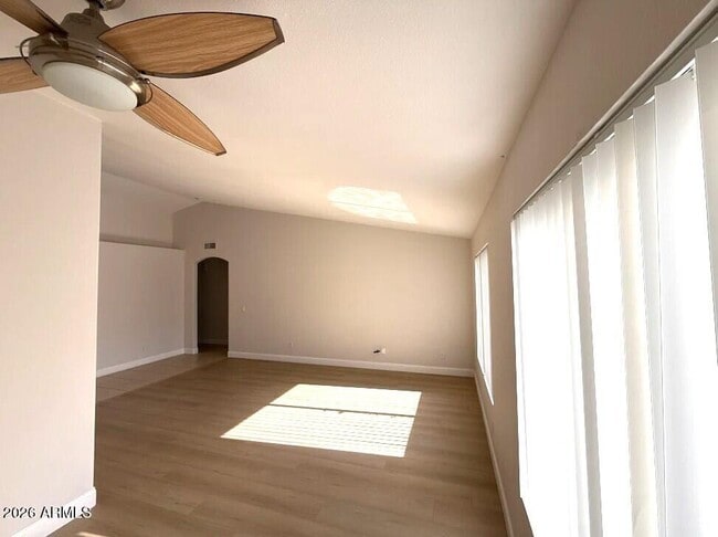 Photo - 913 W Horseshoe Ave