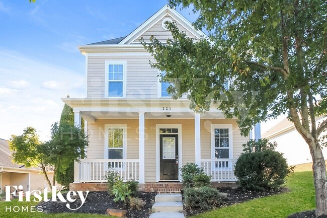 Building Photo - 221 Bridgewater Dr