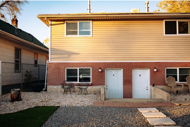 Building Photo - 155 Wentworth Ave Unit A