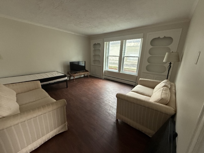 Building Photo - 312 Laurens St Unit 2B Rental