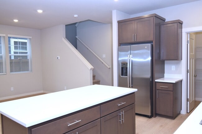 Photo - 8408 SE Quincy St