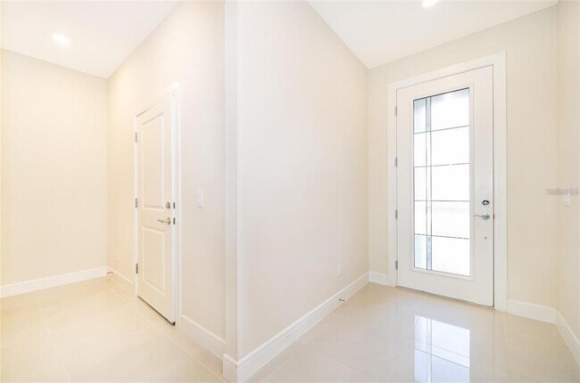 Photo - 1937 Spring Shower Circle