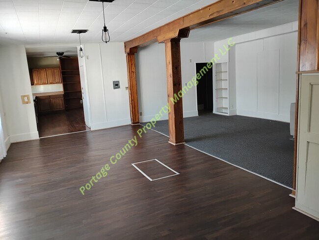 Photo - 401 Cedar St