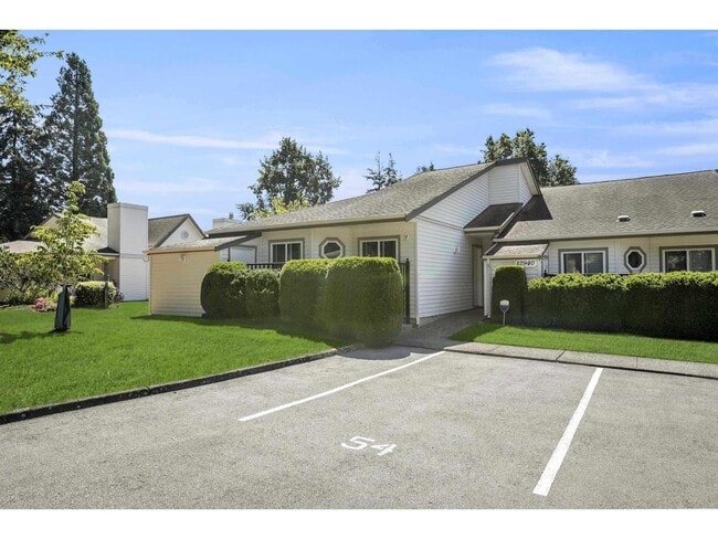 Photo - 12940-12917 17 Ave