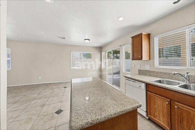 Photo - 9084 Tiger Shale Way