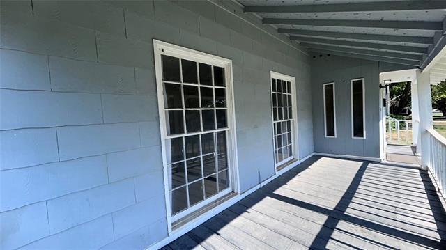 Photo - 3600 Kell St