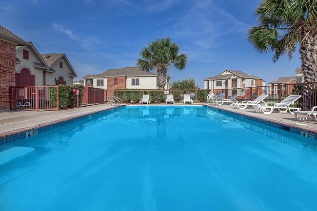 Photo - Las Brisas Apartments