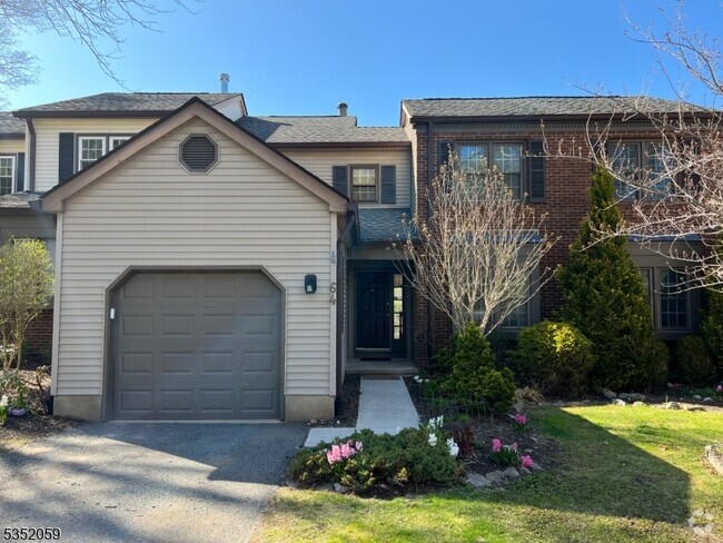 Building Photo - 64 Goldfinch Dr Rental