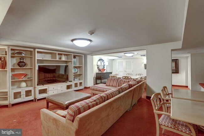 Photo - 940 25th St NW Unidad 407-S