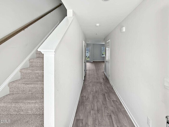 Photo - 3307 Alibird Ln