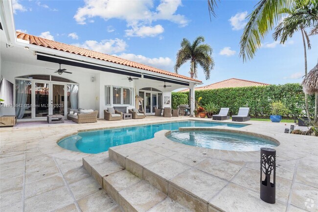 Building Photo - 7302 SW 122 Ct Rental