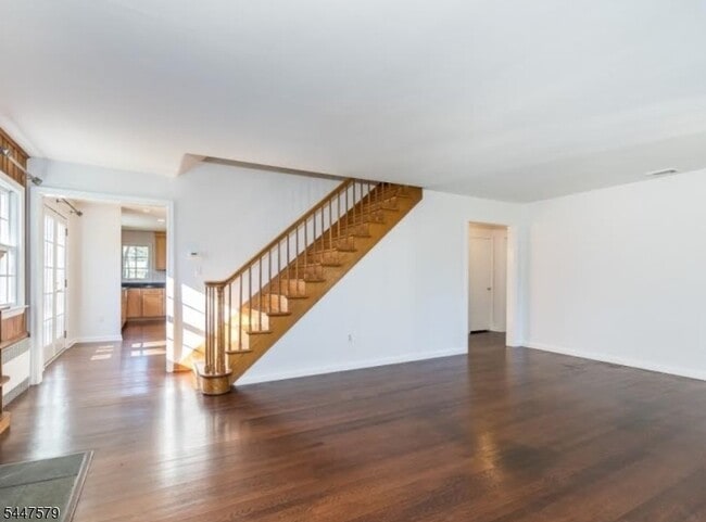Photo - 130 Littleton Rd