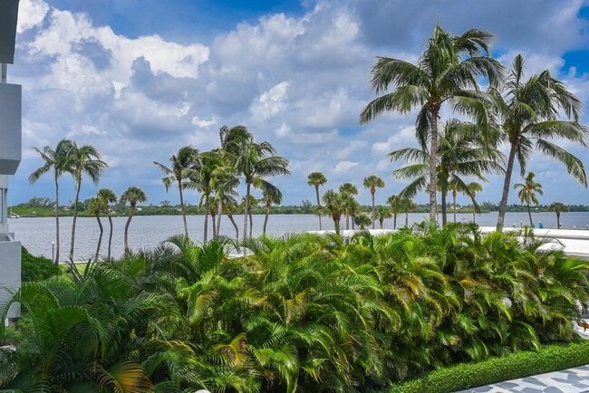 Building Photo - 2860 S Ocean Blvd Unit 202