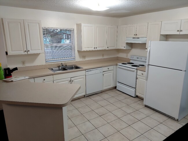 Photo - 1000 13th Ave S