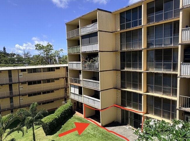 Building Photo - 95-2048-2048 Waikalani Pl