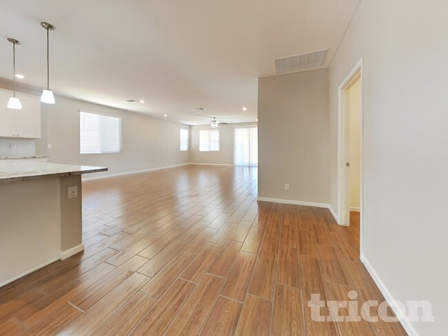 Photo - 17852 W Daley Ln