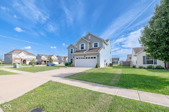899 Briarstone Dr