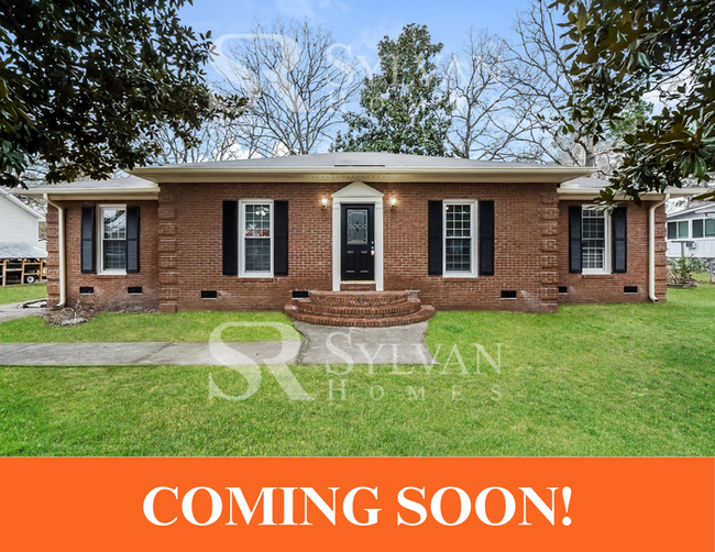 Charming 3BR 2BA Brick Ranch - Charming 3BR 2BA Brick Ranch Casa