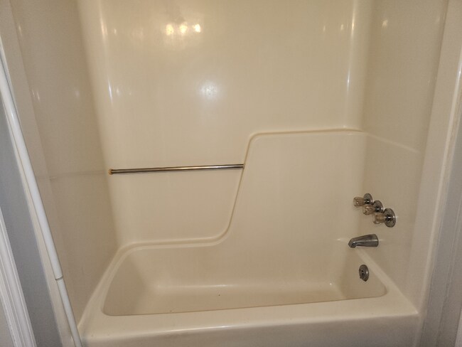 2005 Morgan Ave SW Unit 4