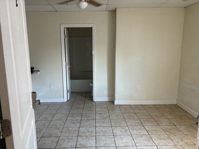 Photo - Weekly or monthly rentals studio units all utilities included Unit 12